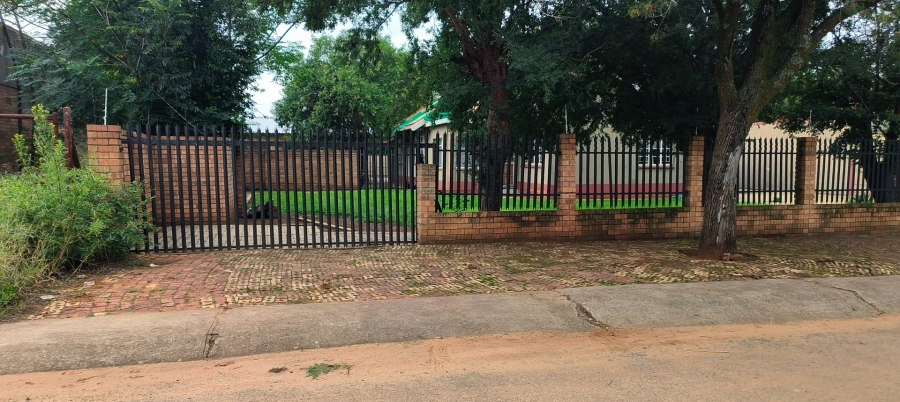 3 Bedroom Property for Sale in Stilfontein North West